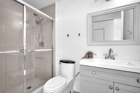 Condominio en alquiler en Aventura, Florida, 3 dormitorios, 128.02 m2 № 1922545 - foto 25