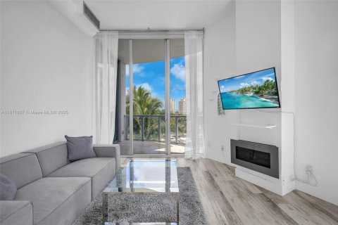 Condominio en alquiler en Aventura, Florida, 3 dormitorios, 128.02 m2 № 1922545 - foto 5