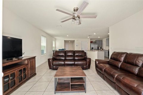 House in Newberry, Florida 5 bedrooms, 222.04 sq.m. № 1721482 - photo 16