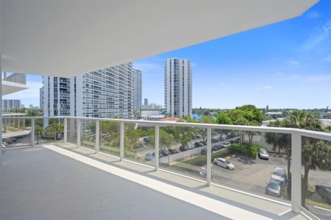 Купить кондоминиум в Авентура, Флорида 3 спальни, 144.93м2, № 2012681 - фото 23