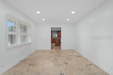 Villa ou maison à vendre à Ruskin, Floride: 4 chambres, 327.02 m2 № 2129885 - photo 14