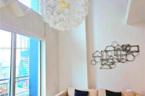 Apartment in Miami, Florida 1 bedroom, 72.93 sq.m. № 2422924 - photo 4