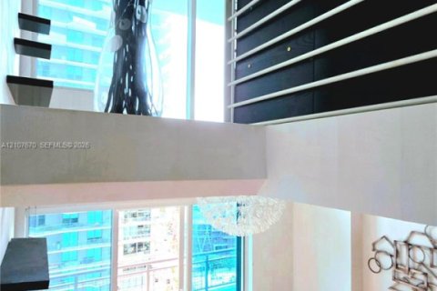 Apartment in Miami, Florida 1 bedroom, 72.93 sq.m. № 2422924 - photo 13