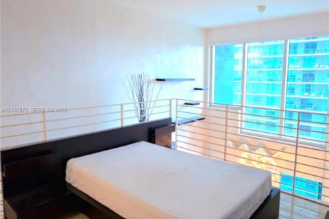 Apartment in Miami, Florida 1 bedroom, 72.93 sq.m. № 2422924 - photo 17