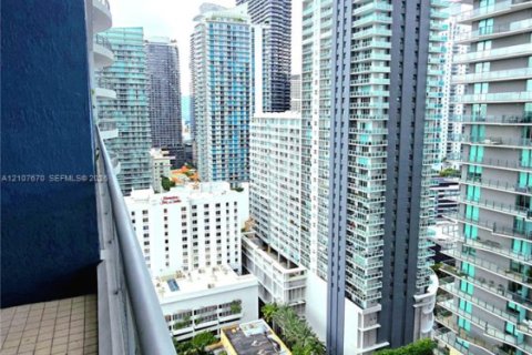 Apartment in Miami, Florida 1 bedroom, 72.93 sq.m. № 2422924 - photo 22