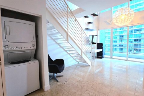 Apartment in Miami, Florida 1 bedroom, 72.93 sq.m. № 2422924 - photo 9
