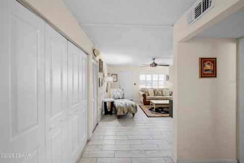 Copropriété à vendre à Daytona Beach, Floride: 2 chambres, 52.95 m2 № 2217824 - photo 11