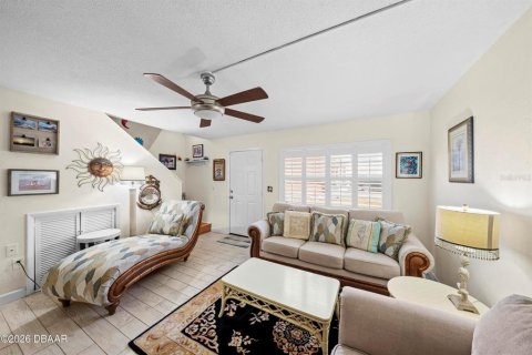 Copropriété à vendre à Daytona Beach, Floride: 2 chambres, 52.95 m2 № 2217824 - photo 5