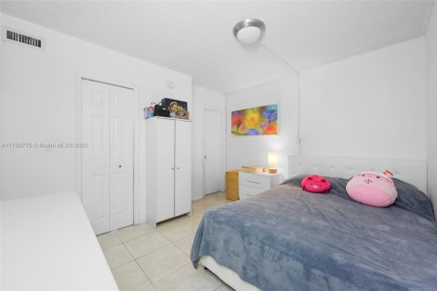 Copropriété à vendre à Aventura, Floride: 1 chambre, 74.32 m2 № 1860253 - photo 13