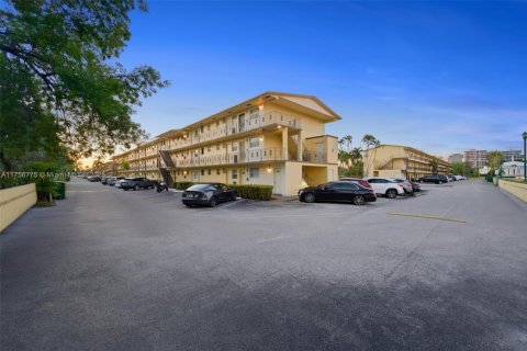 Copropriété à vendre à Aventura, Floride: 1 chambre, 74.32 m2 № 1860253 - photo 21