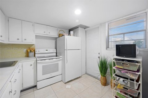 Copropriété à vendre à Aventura, Floride: 1 chambre, 74.32 m2 № 1860253 - photo 10