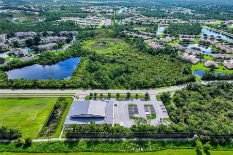 Propiedad comercial en venta en North Port, Florida, 1506.13 m2 № 1904190 - foto 8