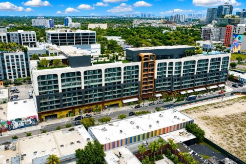 Condo in Miami, Florida, 1 bedroom № 2185863 - photo 24