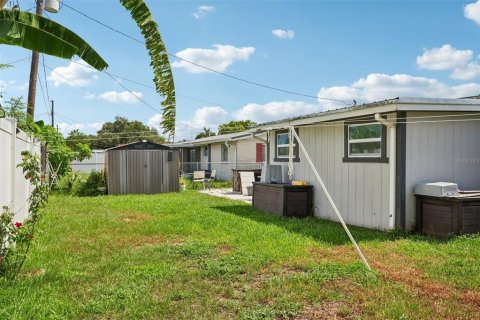 House in Holiday, Florida 3 bedrooms, 88.07 sq.m. № 2155718 - photo 15