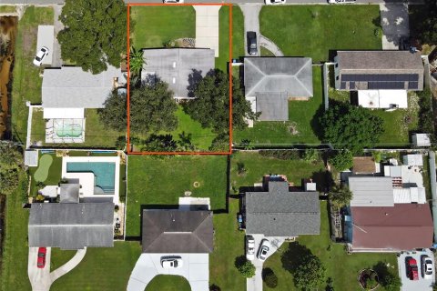 Casa en venta en Saint Petersburg, Florida, 3 dormitorios, 103.86 m2 № 2385942 - foto 3