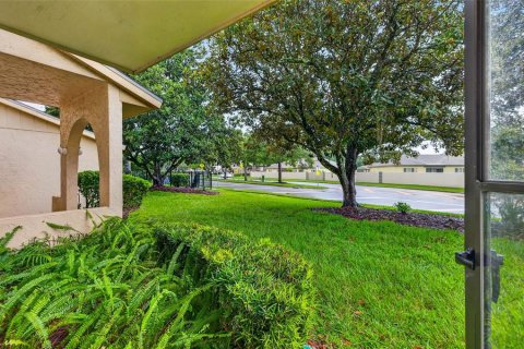 Townhouse in Tampa, Florida 3 bedrooms, 118.91 sq.m. № 2236935 - photo 23