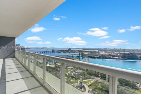 Condo à Miami, Floride, 2 chambres № 2170925