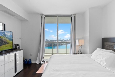 Copropriété à vendre à Miami, Floride: 2 chambres, 126.07 m2 № 2170925 - photo 28