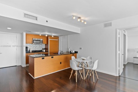 Copropriété à vendre à Miami, Floride: 2 chambres, 126.07 m2 № 2170925 - photo 16