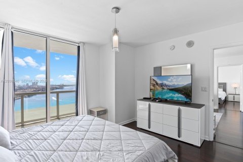 Copropriété à vendre à Miami, Floride: 2 chambres, 126.07 m2 № 2170925 - photo 19