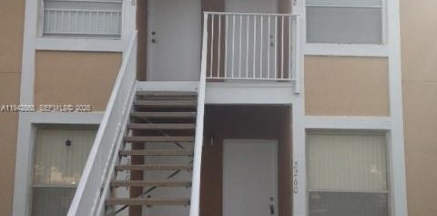 Кондоминиум с 1 спальней в Мирамар, Флорида № 1999997