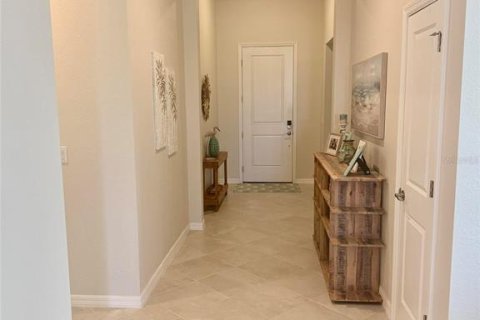 House in Venice, Florida 4 bedrooms, 189.06 sq.m. № 2134348 - photo 12