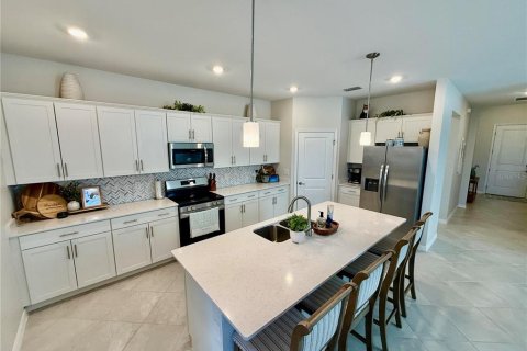House in Venice, Florida 4 bedrooms, 189.06 sq.m. № 2134348 - photo 13