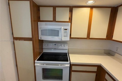 Copropriété à louer à Margate, Floride: 1 chambre, 66.15 m2 № 2056169 - photo 15