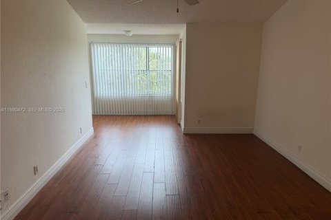 Copropriété à louer à Margate, Floride: 1 chambre, 66.15 m2 № 2056169 - photo 9