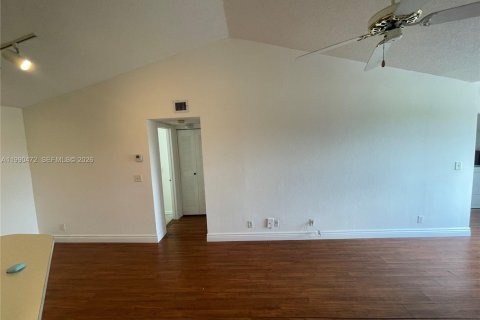 Copropriété à louer à Margate, Floride: 1 chambre, 66.15 m2 № 2056169 - photo 6