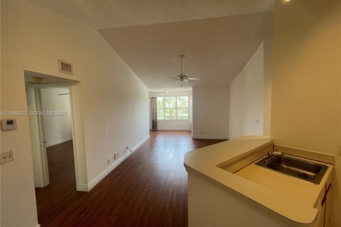 Copropriété à louer à Margate, Floride: 1 chambre, 66.15 m2 № 2056169 - photo 3