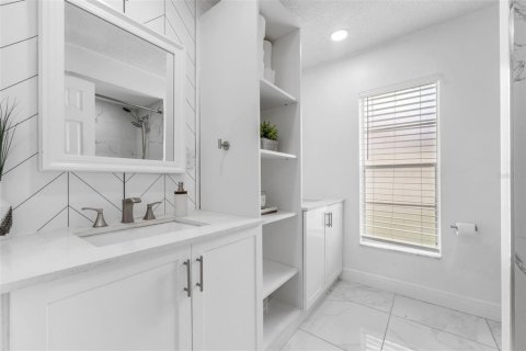 House in Hudson, Florida 3 bedrooms, 143.81 sq.m. № 1912198 - photo 23