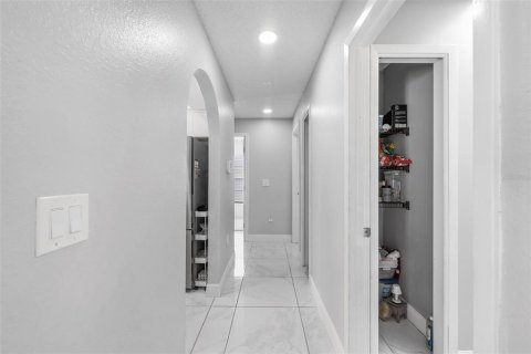 House in Hudson, Florida 3 bedrooms, 143.81 sq.m. № 1912198 - photo 30