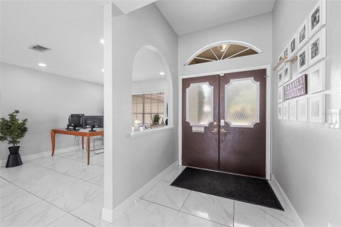 House in Hudson, Florida 3 bedrooms, 143.81 sq.m. № 1912198 - photo 6