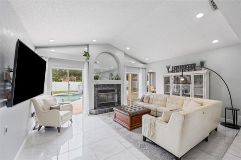 House in Hudson, Florida 3 bedrooms, 143.81 sq.m. № 1912198 - photo 9