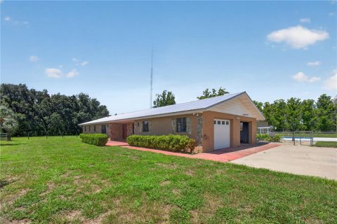 Casa en venta en Belleview, Florida, 3 dormitorios, 171.87 m2 № 2259134 - foto 2