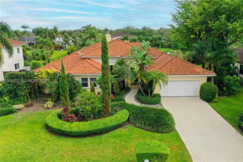 House in Palmetto Bay, Florida 5 bedrooms, 329.8 sq.m. № 2043871 - photo 4