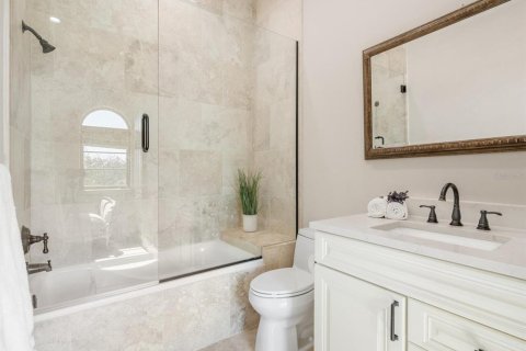 Купить виллу или дом в Сарасота, Флорида 13 комнат, 650.59м2, № 2135847 - фото 23