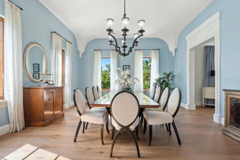 Купить виллу или дом в Сарасота, Флорида 13 комнат, 650.59м2, № 2135847 - фото 9
