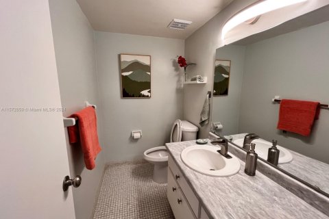 Condominio en venta en Miami, Florida, 1 dormitorio, 68.75 m2 № 1811737 - foto 17