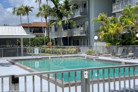 Condominio en venta en Miami, Florida, 1 dormitorio, 68.75 m2 № 1811737 - foto 6
