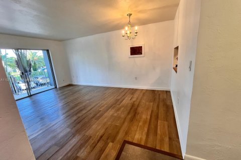 Condominio en venta en Miami, Florida, 1 dormitorio, 68.75 m2 № 1811737 - foto 13