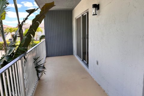 Condominio en venta en Miami, Florida, 1 dormitorio, 68.75 m2 № 1811737 - foto 18