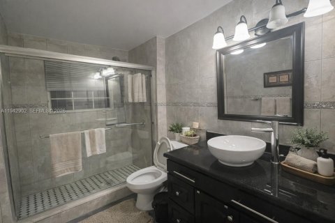 Villa ou maison à vendre à Miramar, Floride: 3 chambres, 208.19 m2 № 1999228 - photo 7