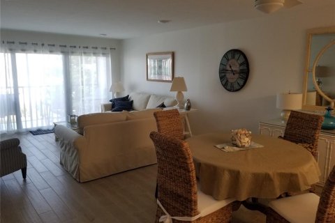 Снять в аренду кондоминиум в Сарасота, Флорида 2 спальни, 113.71м2, № 625289 - фото 8