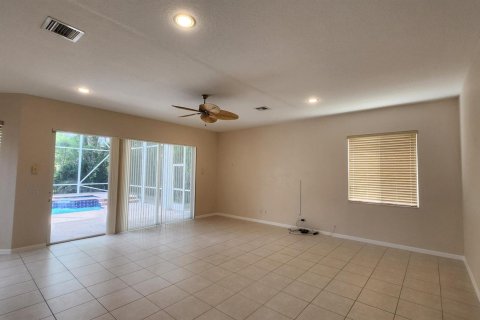 House in Wellington, Florida 5 bedrooms, 313.55 sq.m. № 2249799 - photo 3