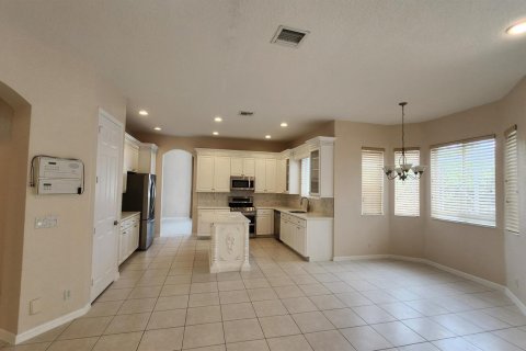 House in Wellington, Florida 5 bedrooms, 313.55 sq.m. № 2249799 - photo 15
