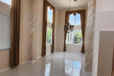 House in Wellington, Florida 5 bedrooms, 313.55 sq.m. № 2249799 - photo 7
