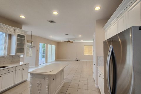 House in Wellington, Florida 5 bedrooms, 313.55 sq.m. № 2249799 - photo 16