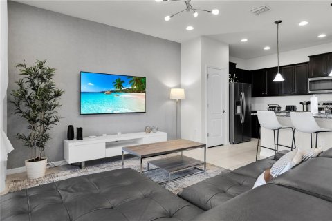 Купить таунхаус в Киссимми, Флорида 7 комнат, 210.24м2, № 2306790 - фото 7